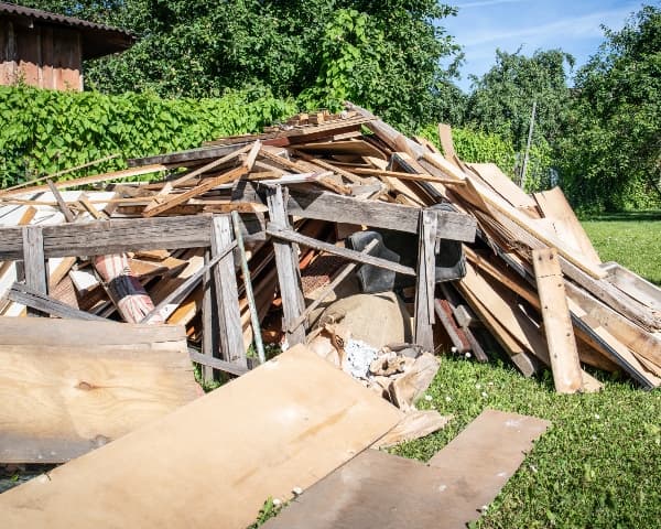 Construction Debris Removal Service Image